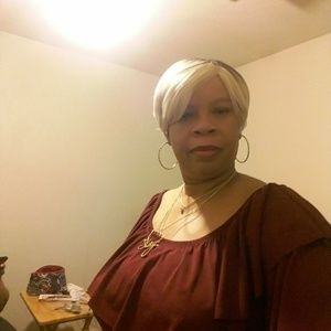 Meet your Posher, Donna